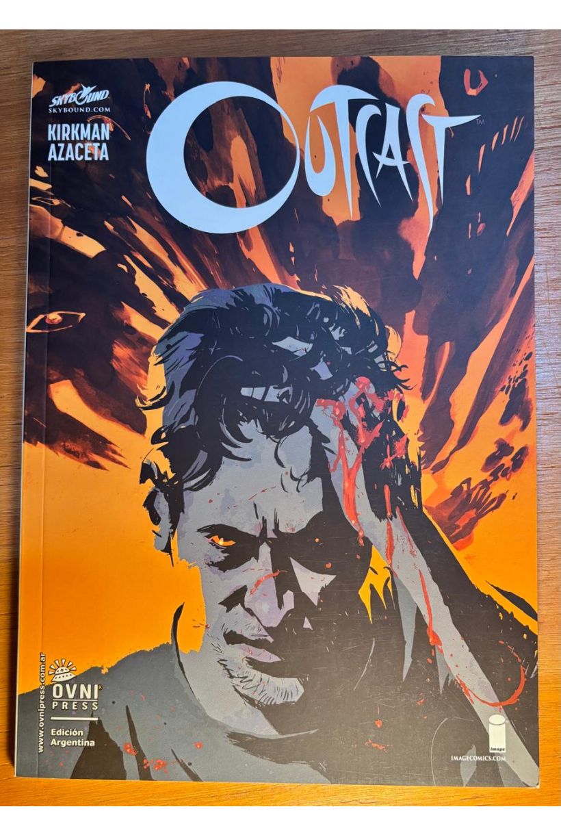 Outcast - Una oscuridad los rodea